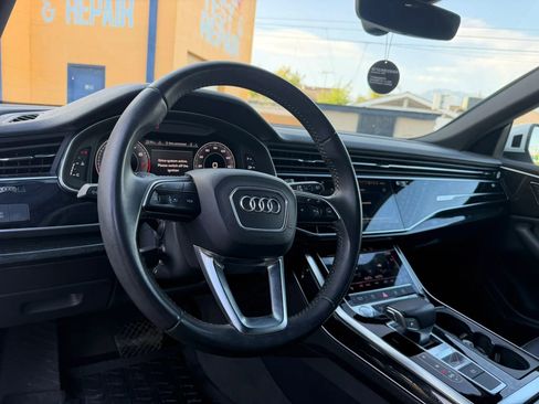 Used 2019 Audi Q8 Premium w/ Convenience Package image 11