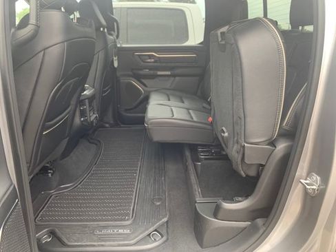 Used 2019 RAM 1500 Limited w/ Advanced Safety Group AWD/4WD image 9