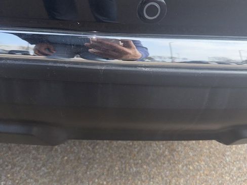 Used 2020 Nissan Pathfinder S image 8