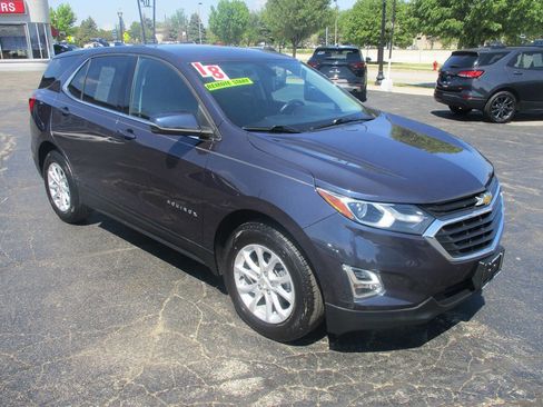 Used 2018 Chevrolet Equinox LT FWD image 3