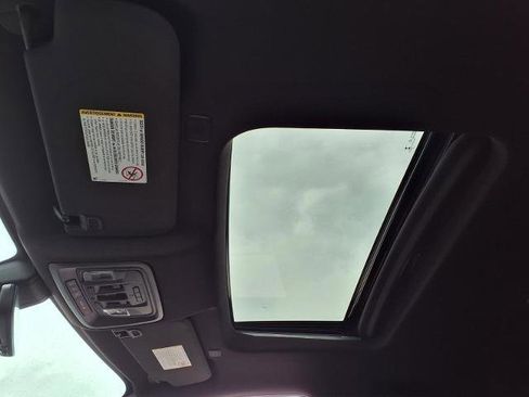 Used 2020 GMC Sierra 3500 Denali w/ Denali Ultimate Package image 5