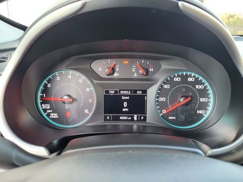 Used 2025 Chevrolet Malibu RS FWD image 24
