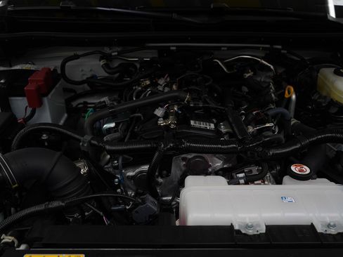 Used 2025 Toyota 4Runner SR5 image 27