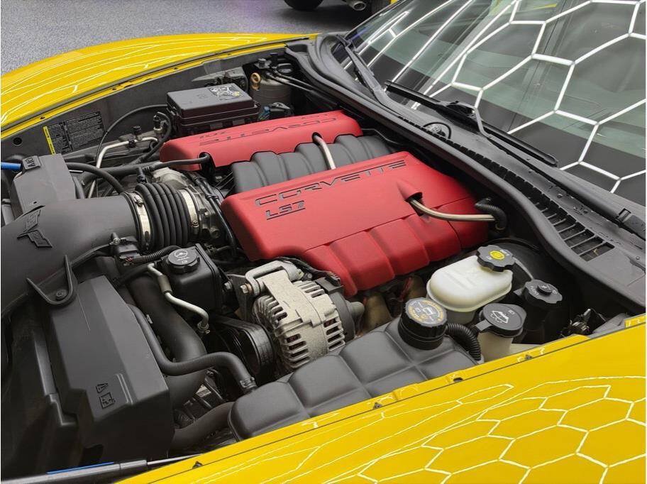 Used 2008 Chevrolet Corvette Z06 w/ Preferred Equipment Group RWD image 16