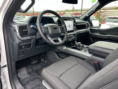 New 2025 Ford F150 XLT w/ Equipment Group 302A MID image 9