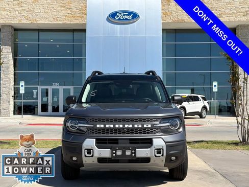 Used 2025 Ford Bronco Sport Badlands image 2