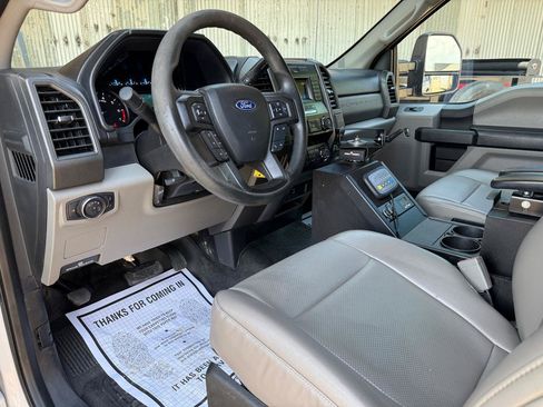 Used 2019 Ford F250 XL w/ Power Equipment Group RWD image 11