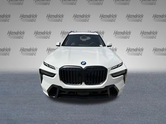 Certified 2025 BMW X7 xDrive40i w/ M Sport Package video 3