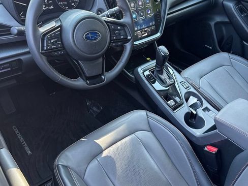 Certified 2025 Subaru Crosstrek 2.5i Limited w/ Popular Package #3A AWD/4WD image 2