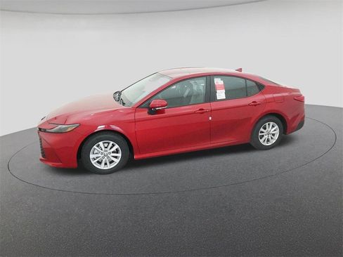 New 2026 Toyota Camry LE image 2