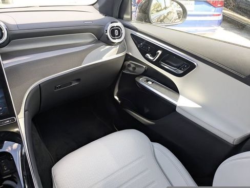 New 2026 Mercedes-Benz GLC 300 4MATIC image 17