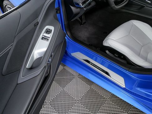 Used 2024 Chevrolet Corvette Stingray Coupe w/ 1LT image 8