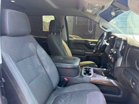 Used 2021 Chevrolet Silverado 1500 RST w/ Max Trailering Package AWD/4WD image 12