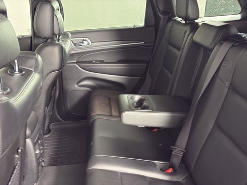 Used 2022 Jeep Grand Cherokee Limited image 22