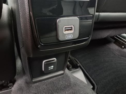Used 2023 Jeep Compass Limited AWD/4WD image 16