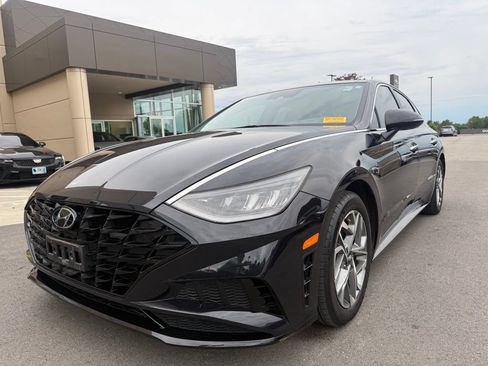Used 2023 Hyundai Sonata SEL w/ Convenience Package FWD image 1