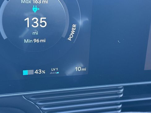 New 2026 Hyundai Ioniq 5 SEL image 28