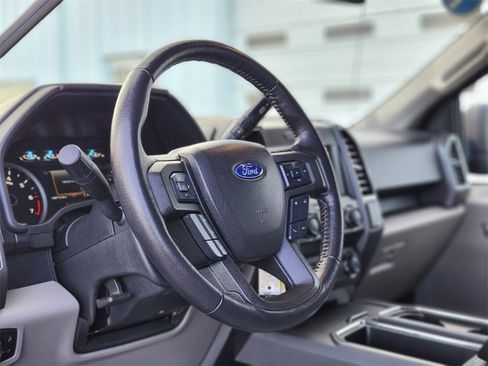 Used 2019 Ford F150 XLT w/ Equipment Group 302A Luxury image 17