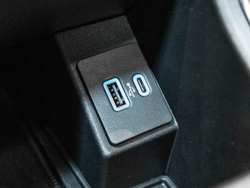 Used 2022 Ford Edge ST w/ Equipment Group 401A image 28