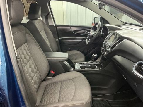 Used 2019 Chevrolet Equinox LT AWD/4WD image 16