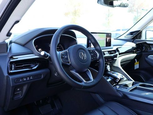 Certified 2026 Acura MDX w/ Technology Package FWD image 2