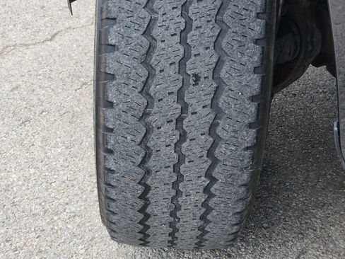 Used 2024 Ford F250 Lariat AWD/4WD image 11