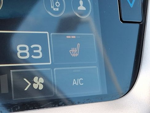 Certified 2025 Subaru Legacy Premium image 24