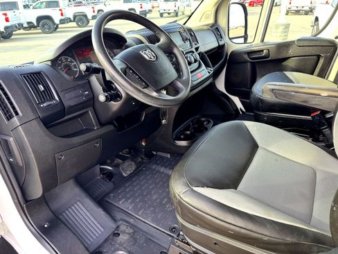 Used 2019 RAM ProMaster 1500 image 13