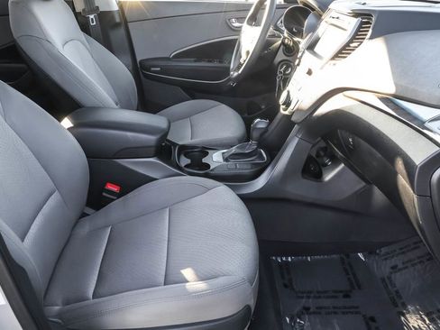 Used 2017 Hyundai Santa Fe Sport image 34