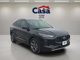 Used 2023 Ford Escape ST-Line image 1