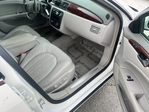 Used 2006 Buick Lucerne CXL w/ Luxury Package FWD image 6