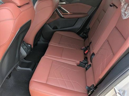 New 2027 BMW X2 xDrive28i AWD/4WD image 17