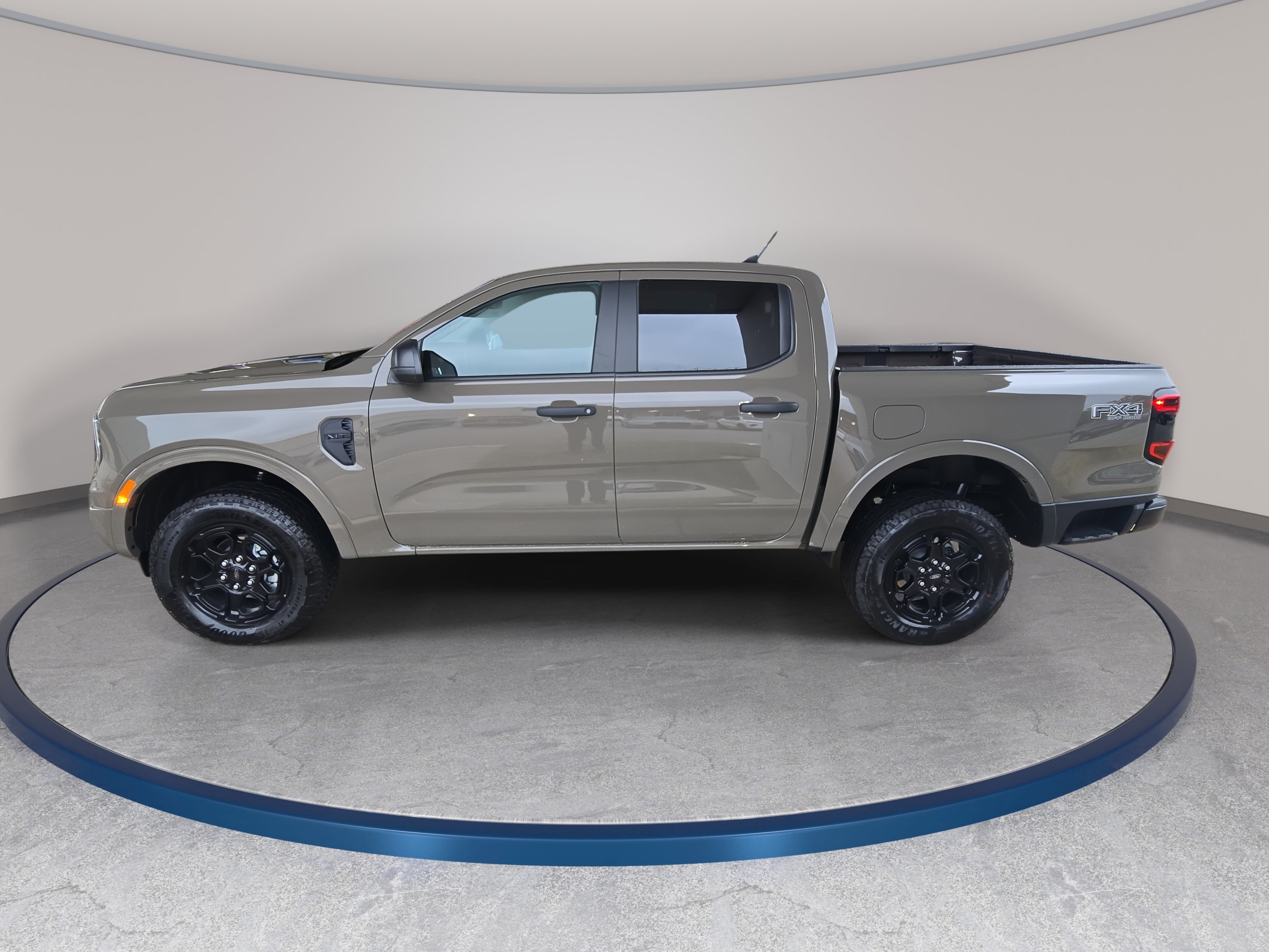 New 2026 Ford Ranger XLT w/ Equipment Group 301A High AWD/4WD image 8