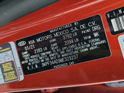 Used 2021 Kia Forte GT-Line w/ GT-Line Premium Package image 33