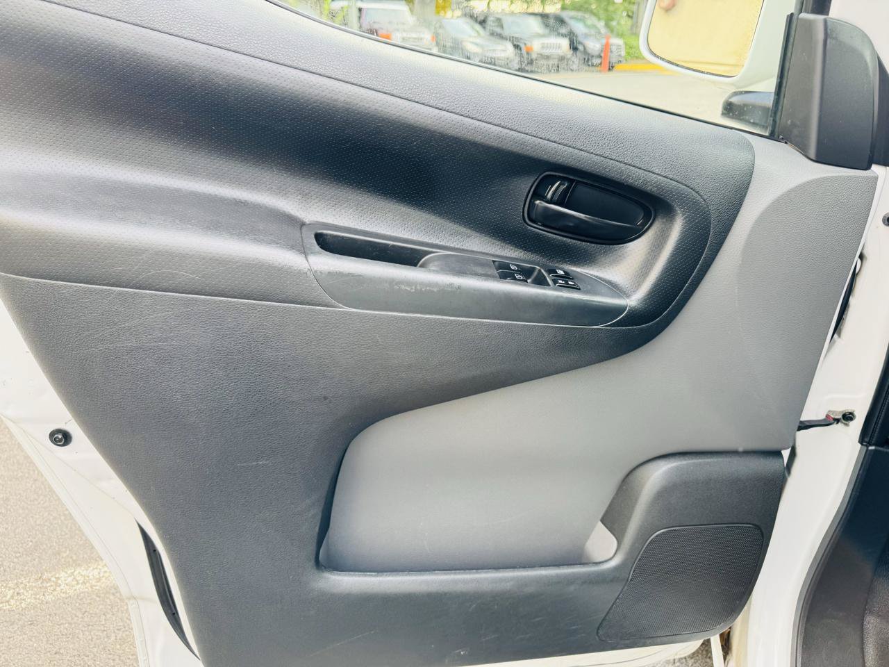 Used 2021 Nissan NV200 SV w/ Sliding Door Glass Package FWD image 11