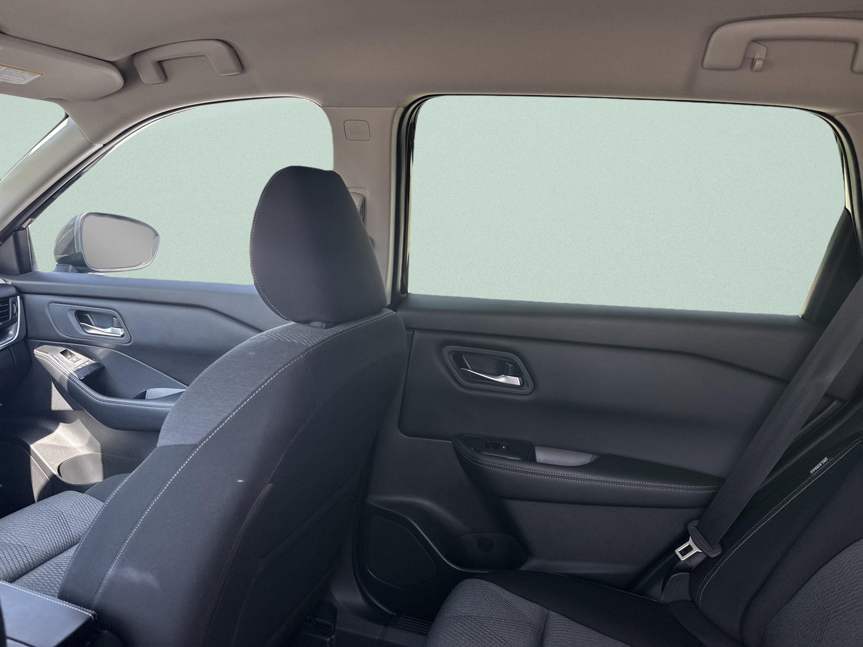 Used 2026 Nissan Rogue SV AWD/4WD image 30