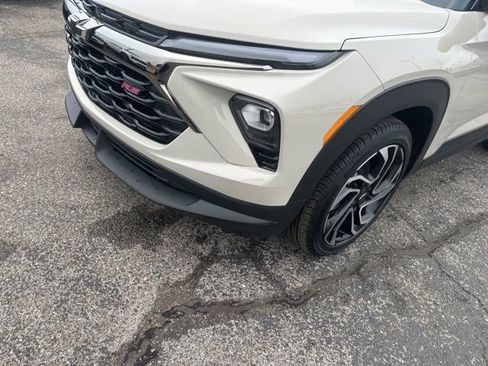 New 2026 Chevrolet TrailBlazer RS w/ Convenience Package image 9