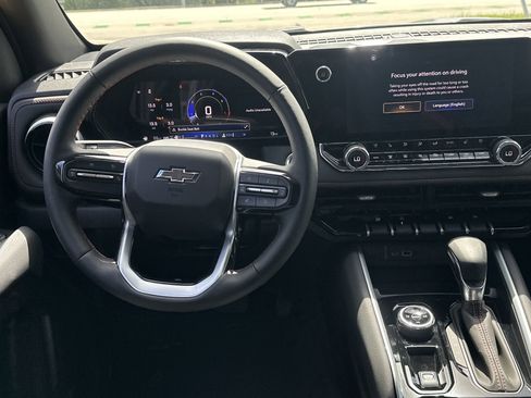 New 2025 Chevrolet Colorado Z71 w/ Midnight Edition image 14