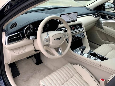 Used 2026 Genesis G70 2.5T Prestige image 17