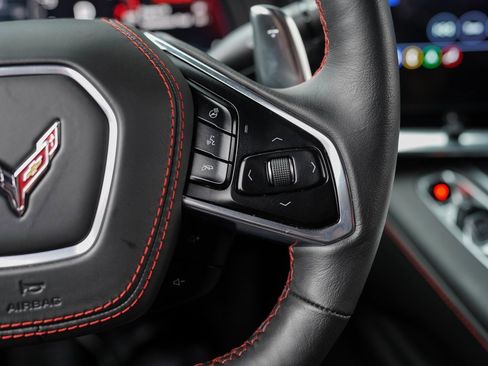 Used 2020 Chevrolet Corvette Stingray Premium Cpe w/ 3LT image 25