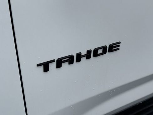 Used 2024 Chevrolet Tahoe RST w/ Luxury Package AWD/4WD image 32