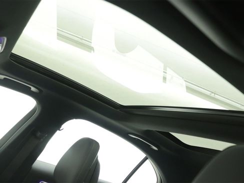 New 2025 Mercedes-Benz C 300 Sedan image 14