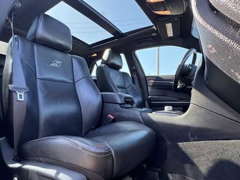 Used 2022 Chrysler 300 S w/ Comfort Group image 30