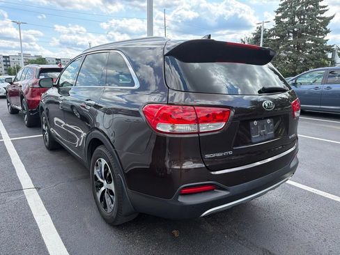 Used 2018 Kia Sorento EX AWD/4WD image 2