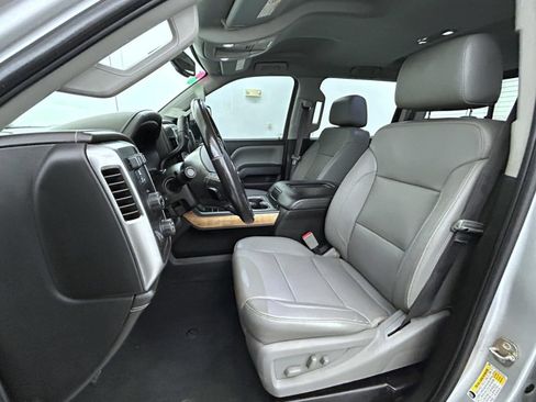 Used 2019 Chevrolet Silverado 2500 LTZ w/ Duramax Plus Package AWD/4WD image 10