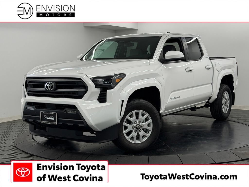 Used 2026 Toyota Tacoma SR5 AWD/4WD image 1