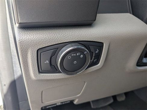 Used 2022 Ford F250 XLT image 32