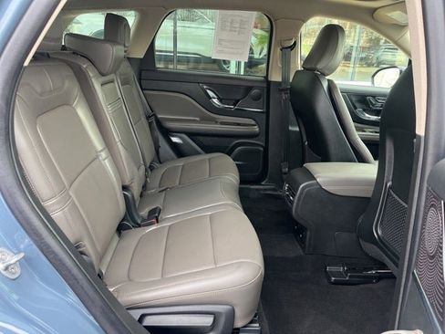 Used 2025 Lincoln Corsair Grand Touring w/ Equipment Group 301A image 19