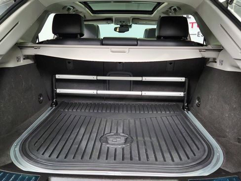 Used 2014 Cadillac SRX Premium image 26
