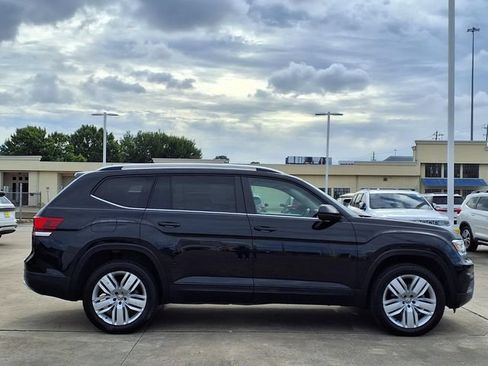Used 2019 Volkswagen Atlas SE FWD image 21